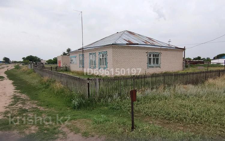 Отдельный дом · 5 комнат · 120 м² · 120 сот., Выборная 18 за 3.2 млн ₸ в Успенках — фото 3