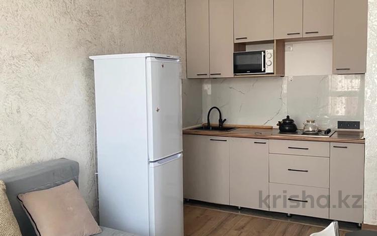 2-бөлмелі пәтер · 41 м² · 6/6 қабат, ул. Кадыргали Жалайыри 44к4, бағасы: 230 000 ₸ в Алматы, Алатауский р-н — фото 2