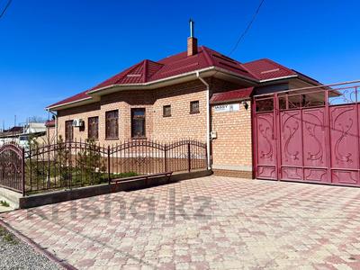 Отдельный дом • 6 комнат • 220 м² • 13 сот., Иассы 35 — Silk Way гостиница за 70 млн 〒 в Туркестане