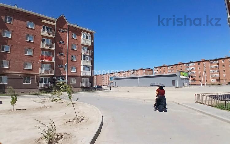 2-бөлмелі пәтер · 45 м² · 3/5 қабат, Мкр.Жаппасбай Батыр 70ф, бағасы: 100 000 ₸ в  — фото 2