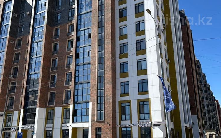 3-бөлмелі пәтер · 100 м² · 4/10 қабат, Юго-Восток ш/а., Букетова 60а, бағасы: 69 млн ₸ в Караганде, Казыбек би р-н — фото 2