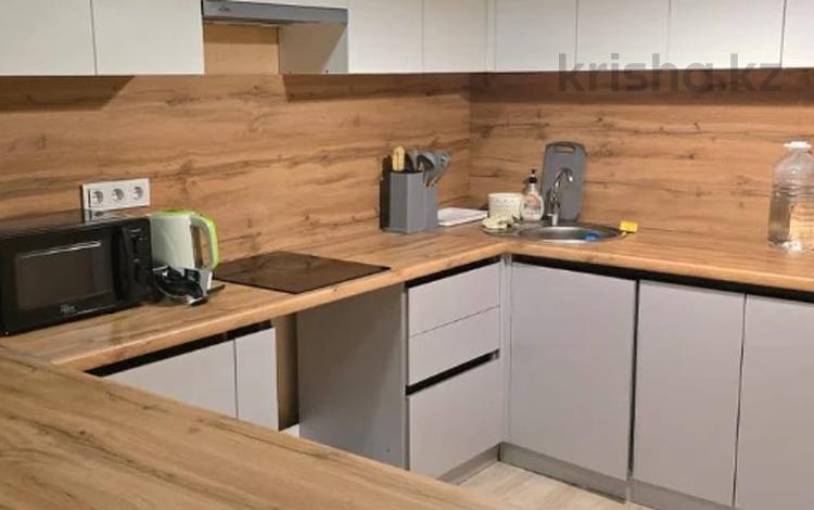 2-комнатная квартира · 70 м² · 4/10 этаж, Варламова 1/3 за 60 млн ₸ в Алматы, Алмалинский р-н — фото 12