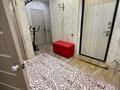 2-комнатная квартира · 64.5 м² · 2/9 этаж, мкр. Алтын орда 1Г — В шаговый доступности школа "Білім", килиника "Дару", супермаркет "Анвар",дет.сад "Нурзерек",парк Здоровья,"Апорт","Арасан де люкс". за 25 млн ₸ в Актобе — фото 10