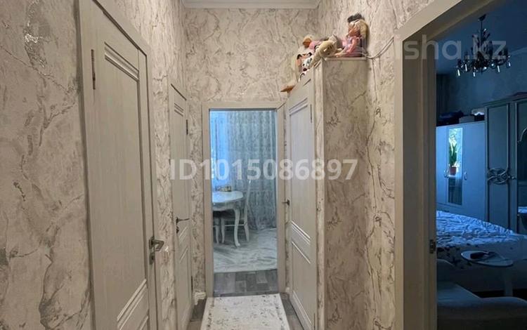 3-бөлмелі пәтер · 74.6 м² · 1/3 қабат, Конаева 1 — ДК, школа, магазины, д /сад, бағасы: 15 млн ₸ в Топаре — фото 2