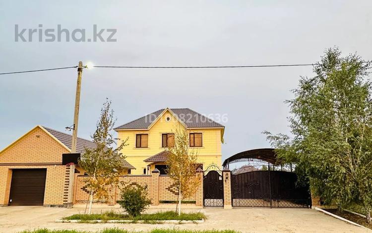 Отдельный дом · 5 комнат · 200 м² · 9 сот., Курылысшы 16 — Аблай хана за 75 млн 〒 в  — фото 2