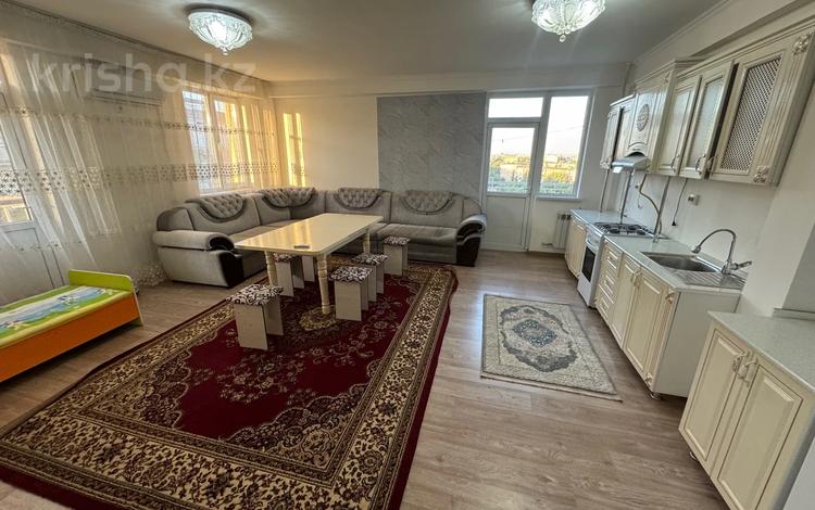 3-бөлмелі пәтер, 82 м², 6/9 қабат ай сайын, мкр Восток 63г, бағасы: 180 000 〒 в Шымкенте, Енбекшинский р-н — фото 2