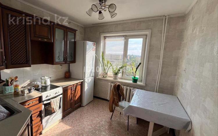 2-бөлмелі пәтер · 58 м² · 6/9 қабат, кабанбай батыра 166, бағасы: 22 млн ₸ в Семее — фото 2