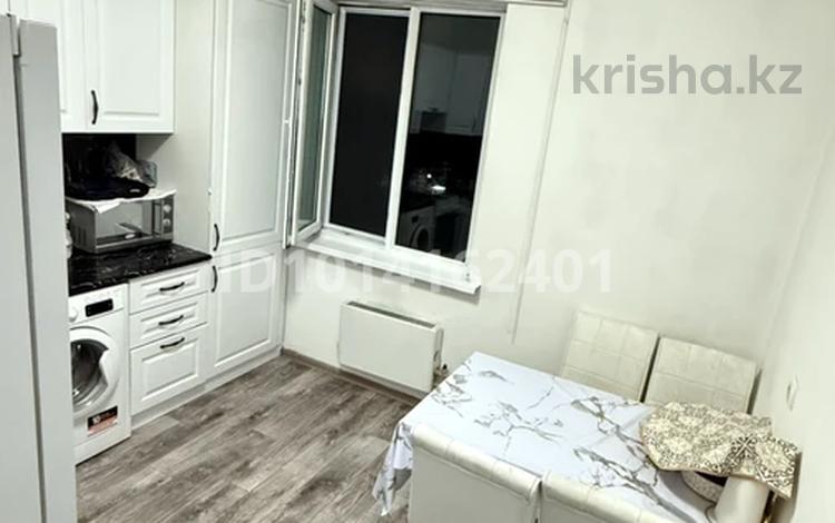 1-комнатная квартира · 38.5 м² · 4/5 этаж, Толстого 18 — Пересечение улиц Чернышевского и Толстого за 220 000 ₸ в Алматы, Турксибский р-н — фото 9