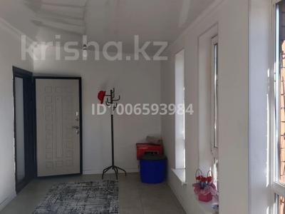 Дом · 5 комнат · 200 м², Жанаконыс 2 9999 за 40 000 〒 в Актобе, жилой массив Жанаконыс-4