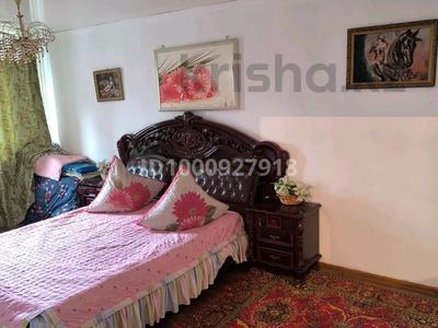 1-комнатная квартира · 40 м² · 2/5 этаж, Азаттык 64 — Рембыттехника за 7 999 〒 в Атырау, мкр Жилгородок