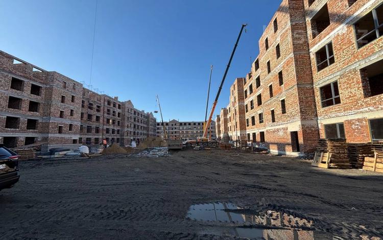 1-комнатная квартира · 44.26 м² · 3/5 этаж, Кокжал Барака 18 а — Имеет официальную гарантию КЖК (Казахстанская Жилищная Компания) за ~ 18.8 млн ₸ в Усть-Каменогорске — фото 2