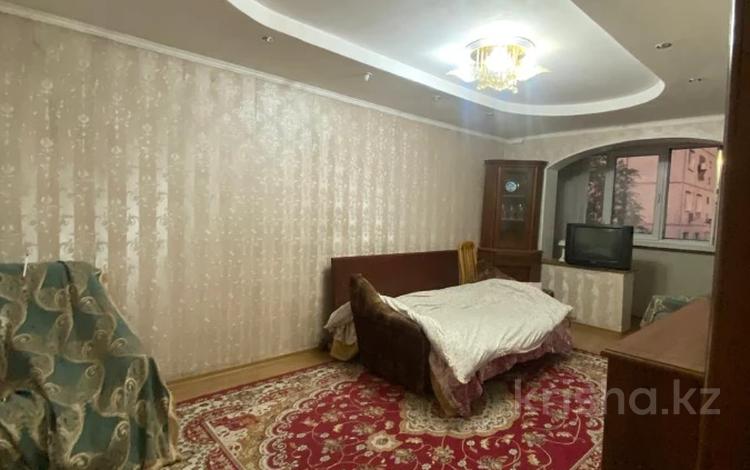 4-комнатная квартира · 86 м² · 5/5 этаж, Жандосова — Розыбакиева за 55 млн ₸ в Алматы, Бостандыкский р-н — фото 3