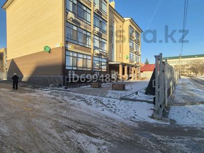 4-бөлмелі пәтер · 210 м² · 4/4 қабат, Летунова 111, бағасы: 150 млн ₸ в Костанае