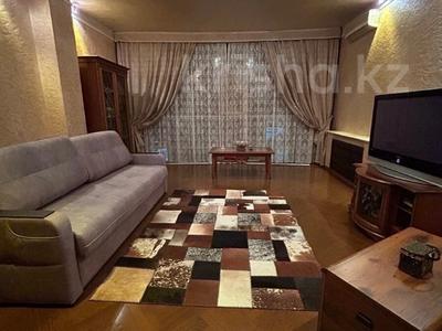 2-бөлмелі пәтер · 80 м² · 5/6 қабат, Тулебаева 175 — Светский дом Золотого Квадрата !, бағасы: 150 млн ₸ в Алматы