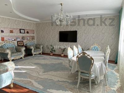 3-бөлмелі пәтер · 148 м² · 4/12 қабат, Конаева 14 — Туркестан, бағасы: 114 млн ₸ в Астане, Есильский р-н