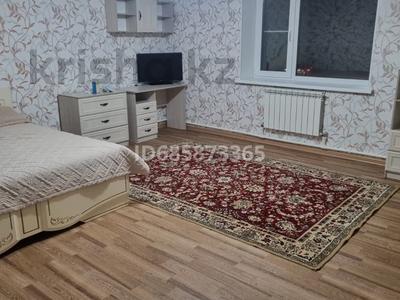 Жеке үй • 4 бөлмелер • 200 м² • 10 сот., Жм каргала 2 14, бағасы: 85 млн 〒 в Актобе, жилой массив Заречный-4