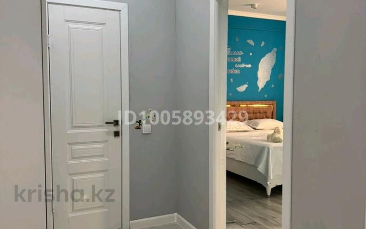 1-комнатная квартира · 57 м² · 8/9 этаж, мкр Нурсая, Абылхайыр хан 51а за 3 500 〒 в Атырау — фото 2