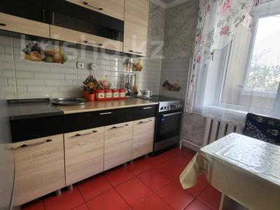 2-бөлмелі пәтер, 51 м², 3/9 қабат, Майкудук, Майкудук, мкр Восток-3 20, бағасы: 18.5 млн 〒 в Караганде, Алихана Бокейханова р-н