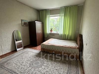 1-комнатная квартира · 42 м² · 4/5 этаж, мкр Мамыр-2 11 за 170 000 ₸ в Алматы, Ауэзовский р-н