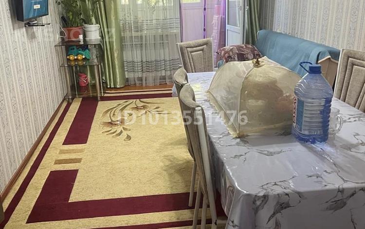 3-комнатная квартира · 70 м² · 5/5 этаж, мкр Жансая 8 за 17 млн ₸ в Таразе — фото 2