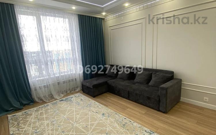 2-комнатная квартира, 59 м², 13/16 этаж помесячно, Е-10 2/1 — И. Омарова