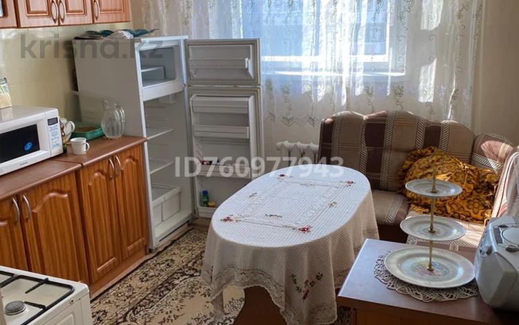 2-комнатная квартира · 54 м² · 3/5 этаж, Молодежная 69/1 за 100 000 ₸ в Шахтинске — фото 2