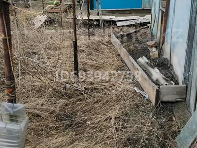 Дача · 1 комната · 16 м² · 6 сот., Центральная 70 за 1.5 млн 〒 в Усть-Каменогорске, Ульбинский