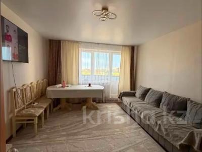 3-бөлмелі пәтер · 80.5 м² · 1/5 қабат, Аманжолова 14, бағасы: 24 млн ₸ в им. Касыма кайсеновой