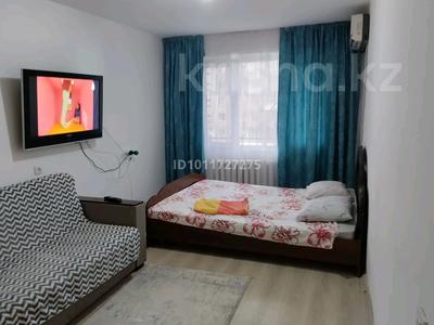 2-комнатная квартира · 48 м² · 2/5 этаж, Привокзальный — Вогзала за 10 000 ₸ в Атырау, мкр Привокзальный-5