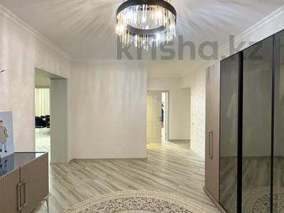 4-комнатная квартира · 170 м² · 2/5 этаж, мкр. Алтын орда за 64 млн 〒 в Актобе
