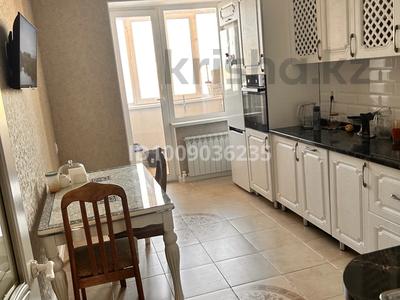 3-бөлмелі пәтер · 106 м² · 9/9 қабат, мкр. Гульдер-1 1/4, бағасы: 55 млн ₸ в Караганде, Казыбек би р-н