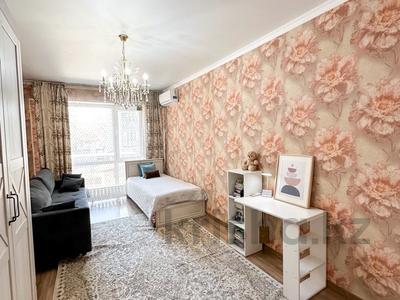 Продажа квартир в Алматы: 3-комнатная квартира · 92 м² · 2/13 этаж, Муратбаева 14 за 58 млн 〒 3-комнатная квартира · 92 м² · 2/13 этаж, Муратбаева 14 за 58 млн 〒 в Алматы, Алмалинский р-н