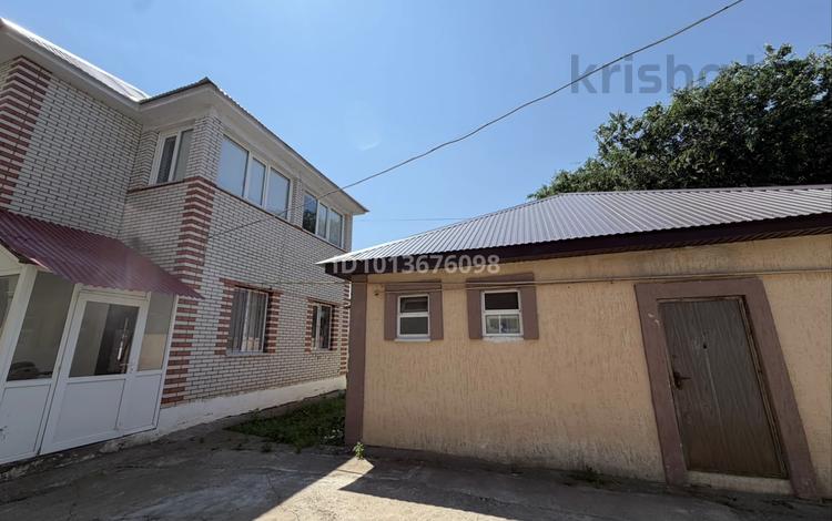 Отдельный дом · 4 комнаты · 142 м² · 3.8 сот., Даулеткерея за 43 млн ₸ в Уральске — фото 2