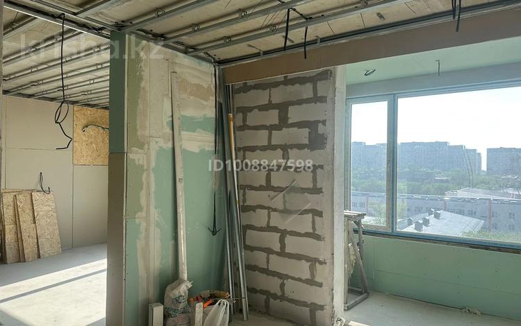 2-комнатная квартира · 62.2 м² · 7/12 этаж, Басенова 10 за 62.9 млн ₸ в Алматы, Бостандыкский р-н — фото 12
