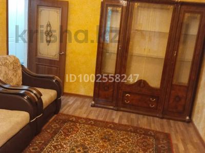 3-комнатная квартира · 74 м² · 1/5 этаж, мкр Жетысу-1 33 за 300 000 〒 в Алматы, Ауэзовский р-н
