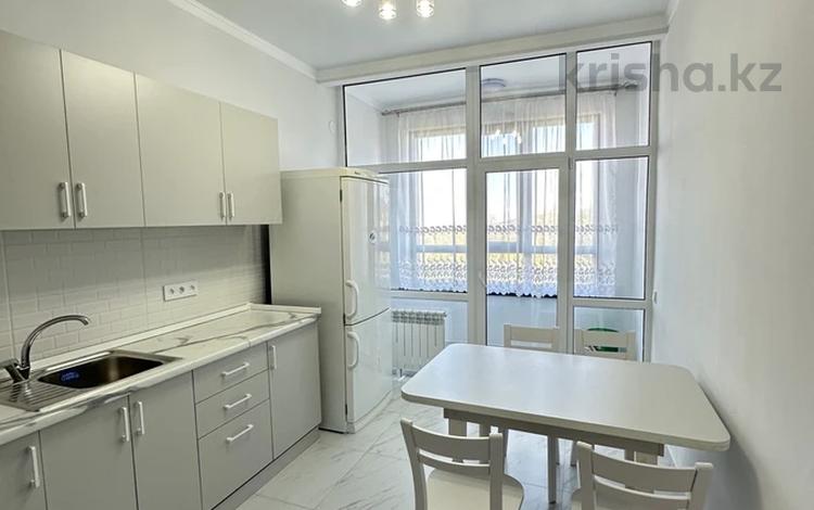 2-комнатная квартира · 75 м² · 4/12 этаж, Кармысова 84 — Дворец республики за 450 000 ₸ в Алматы, Медеуский р-н — фото 2
