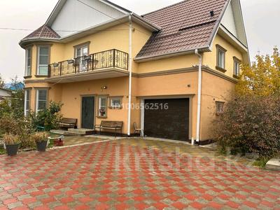 Отдельный дом · 5 комнат · 300 м² · 13 сот., Мукан Тулебаева 9 — Жарбосынова за 72 млн 〒 в Атырау