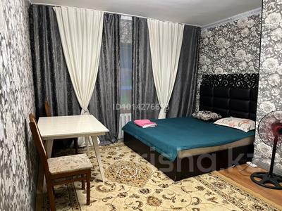 2-комнатная квартира · 60 м² · 2/5 этаж, Есенова 3 — Рядом Зелёный базар за 10 000 ₸ в Алматы