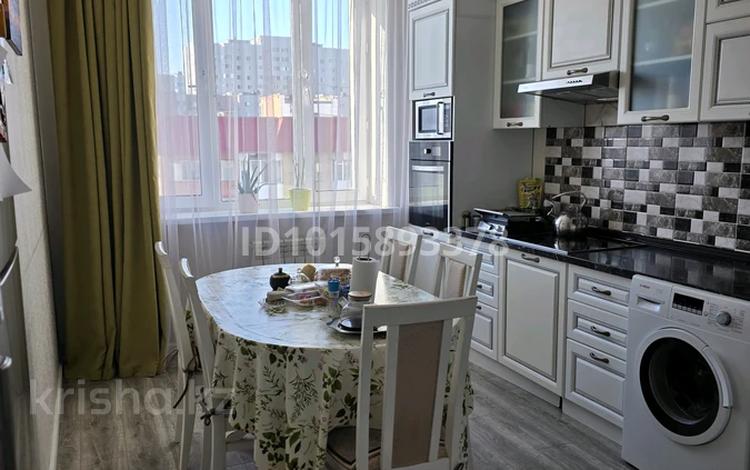 3-комнатная квартира · 97 м² · 8/16 этаж, Сакена Сейфуллина 8 — Сарыарка за 450 000 ₸ в Астане, Сарыарка р-н — фото 2