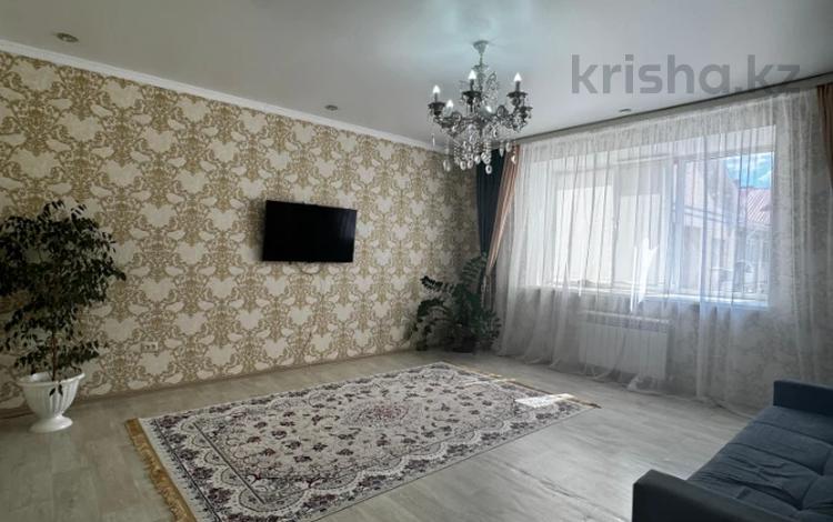 2-бөлмелі пәтер · 88.8 м² · 5/5 қабат, Алтын орда ш/а., бағасы: 28.5 млн ₸ в Актобе, мкр. Алтын орда — фото 4