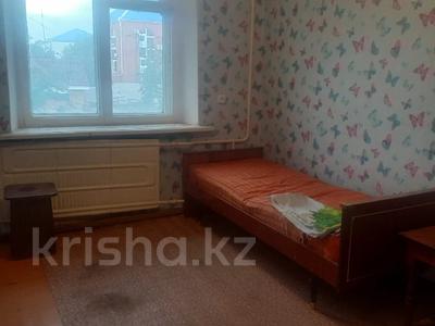 2-бөлмелі пәтер · 40 м² · 2/9 қабат, Курмангазы 111 — Курмангазы, бағасы: 7 млн ₸ в Уральске