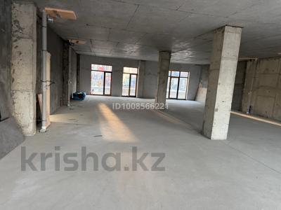 4-комнатная квартира · 205 м² · 1/3 этаж, мкр Нурлытау (Энергетик), 12 улица 26/1 за 170 млн 〒 в Алматы, Бостандыкский р-н