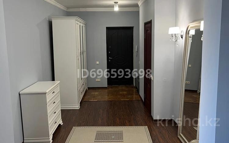 3-комнатная квартира · 153 м² · 8/9 этаж, АскароваАсанбая 21/2 за 500 000 ₸ в Алматы, Наурызбайский р-н — фото 2