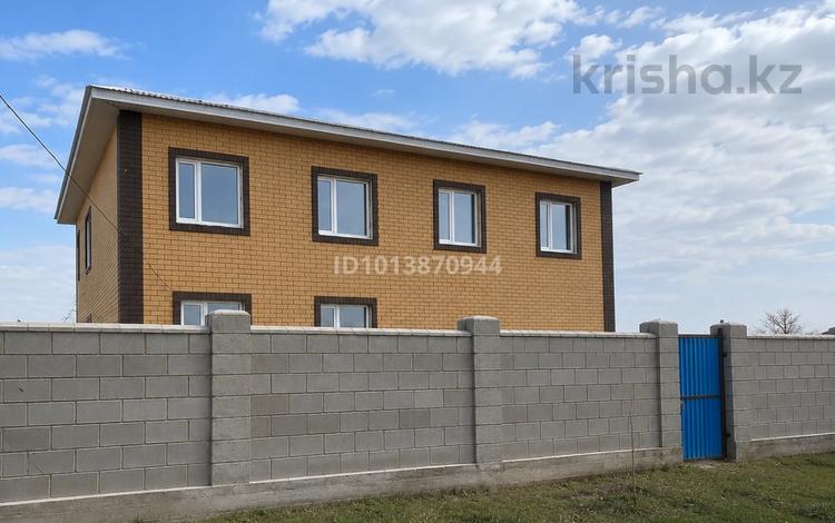 Отдельный дом · 8 комнат · 300 м² · 10 сот., Ул.026 уч.8 за 46.9 млн ₸ в Нурлы — фото 2