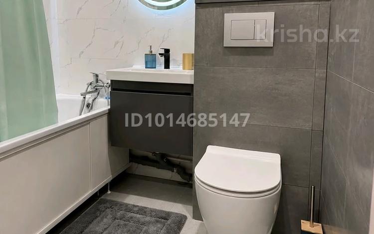 1-бөлмелі пәтер · 36 м² · 4/10 қабат, проспект Сатпаева 2, бағасы: 14 000 ₸ в Усть-Каменогорске — фото 9
