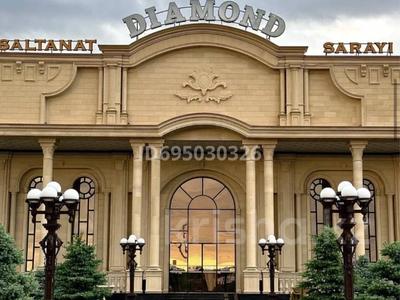 Продаётся ресторанный комплекс, банкетный зал, тойхана- Diamond AKSU, 2500 м² за 111 111 〒 в Аксукенте