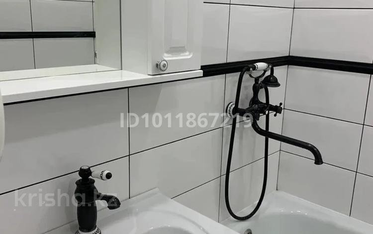 2-бөлмелі пәтер · 54.6 м² · 3/5 қабат, 8 микрорайон 75, бағасы: 18 млн ₸ в Темиртау — фото 2