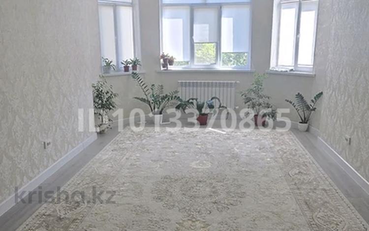 4-комнатная квартира · 120 м² · 2/5 этаж, мкр Астана 9 — Бекзат кафе за 39 млн ₸ в Таразе — фото 2