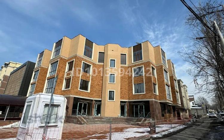 Свободное назначение, офисы, образование, кабинеты и рабочие места · 2100 м² за 31.5 млн ₸ в Алматы, Медеуский р-н — фото 2