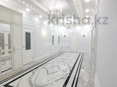 5-бөлмелі пәтер · 184 м² · 1/9 қабат, 17-ш/а. 97, бағасы: 120 млн ₸ в Актау, 17-й мкр